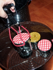 Chwytak do słoików